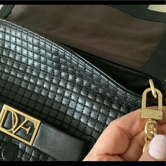❌SOLD DVF Mimosa Quilted Ted Shoulder Luxury Bag Black With Gold Chain NWT - Picture 10 of 13